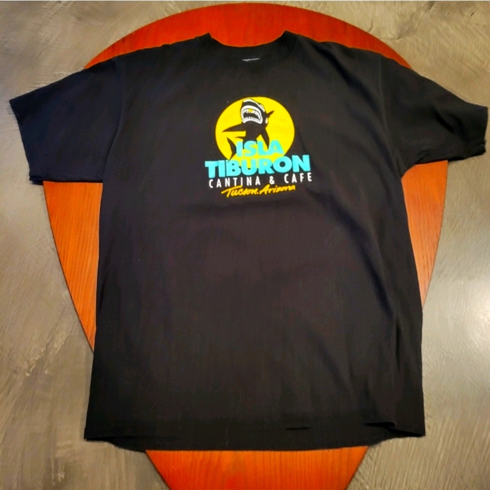 Shark graphic T-shirt